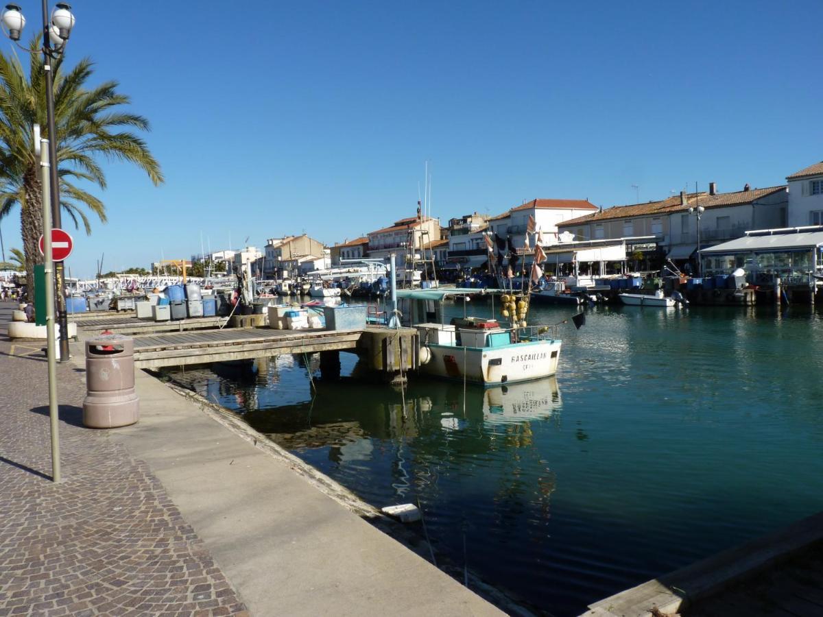 Sol-y-days Vidourle: Riverside Comfort With Parking Near Boucanet *