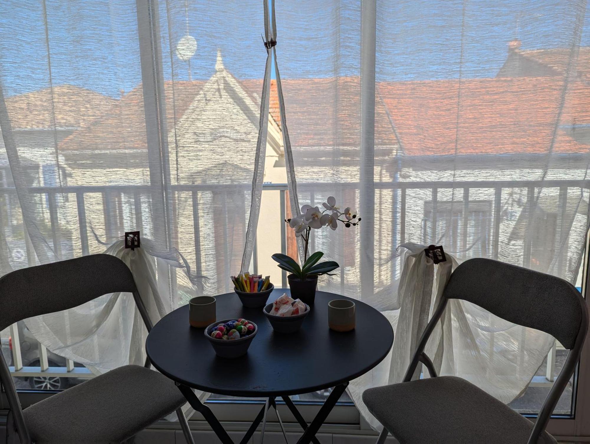 Apartment Sol-y-days Vidourle: Riverside Comfort With Parking Near Boucanet Le Grau-du-Roi